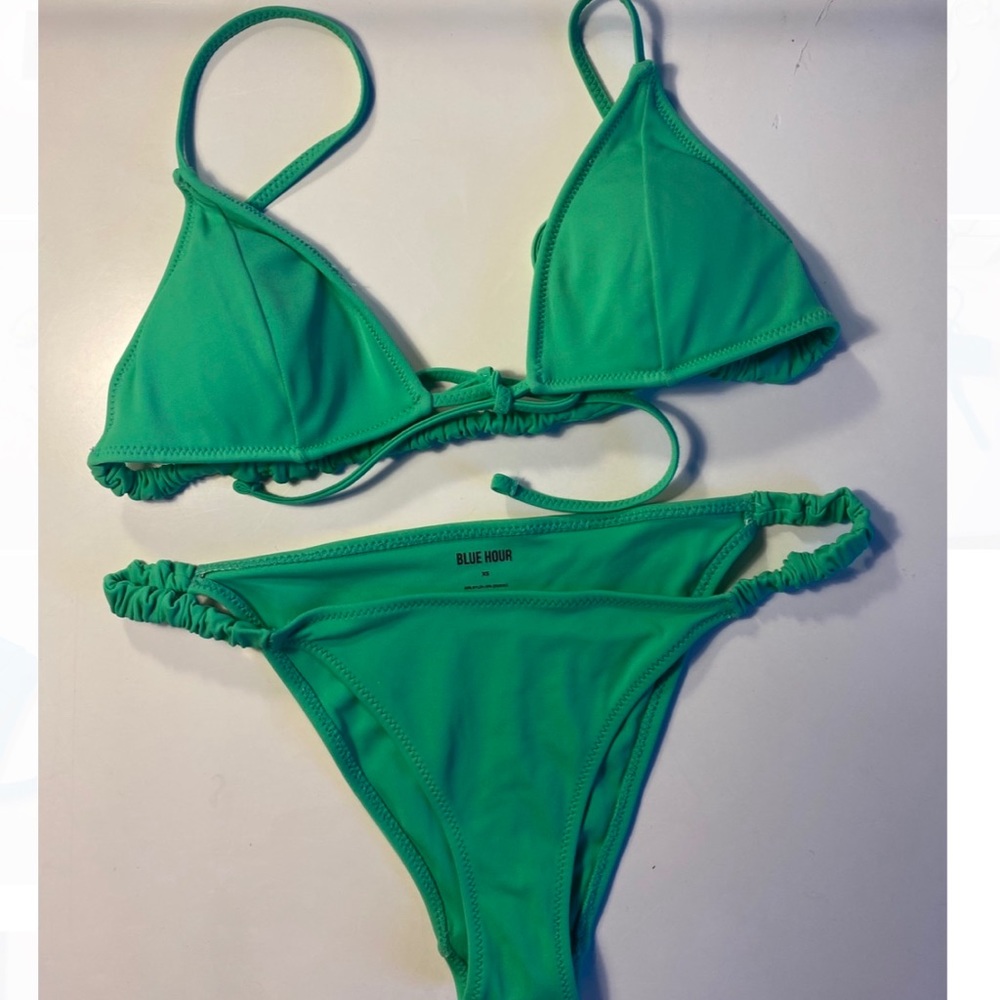 Blue Hour Sardina Scrunch Bikini